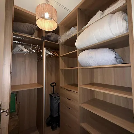 Casa de Férias Maison Proche Centre, Climatisee, 6 Pers - Fr-1-309-437