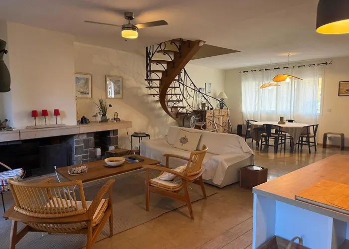 Maison Proche Centre, Climatisée, 6 Pers - Fr-1-309-437